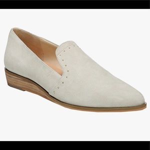 Dr. Scholl's women’s greige suede Loafers size 8.5